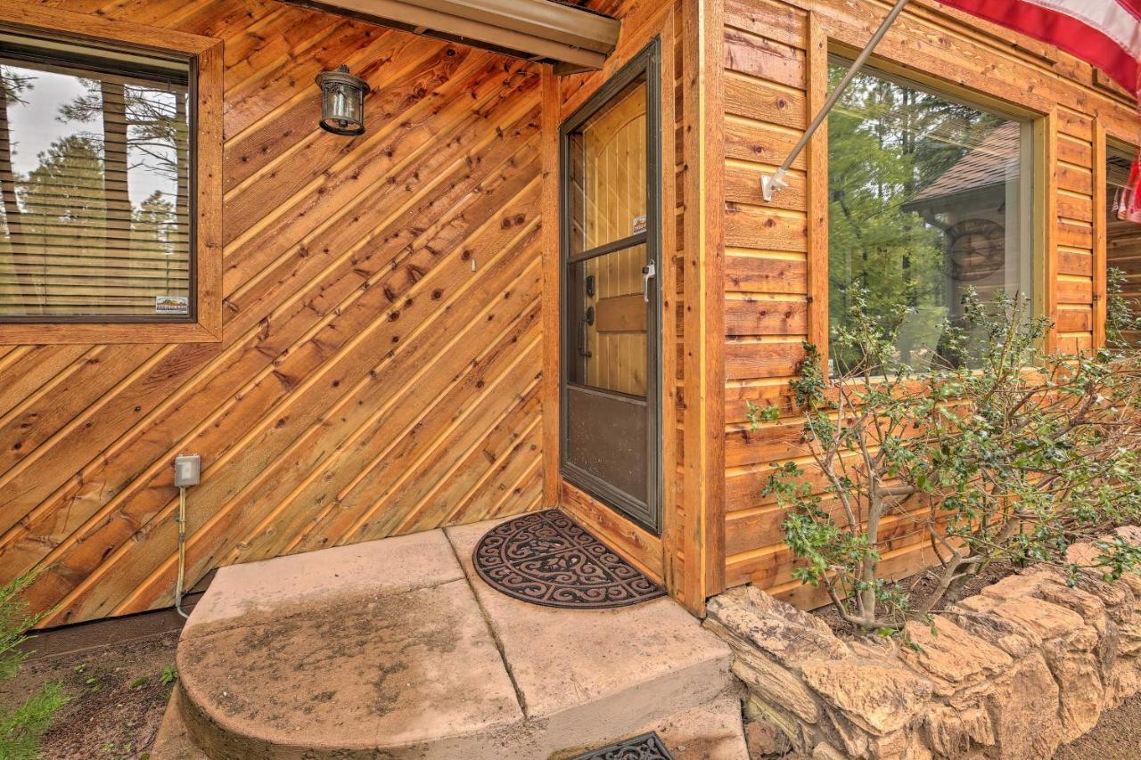Lush Pinetop Retreat With Large Deck And Wooded Yard! Exterior photo